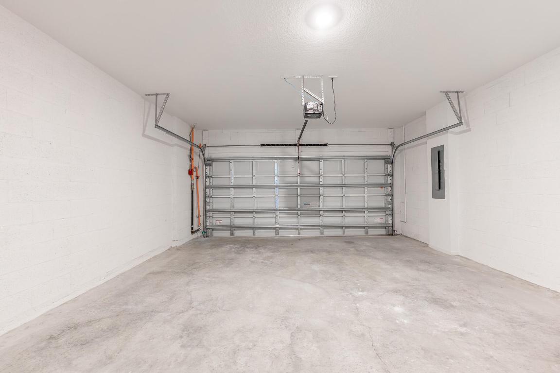 466 Salisbury Circle