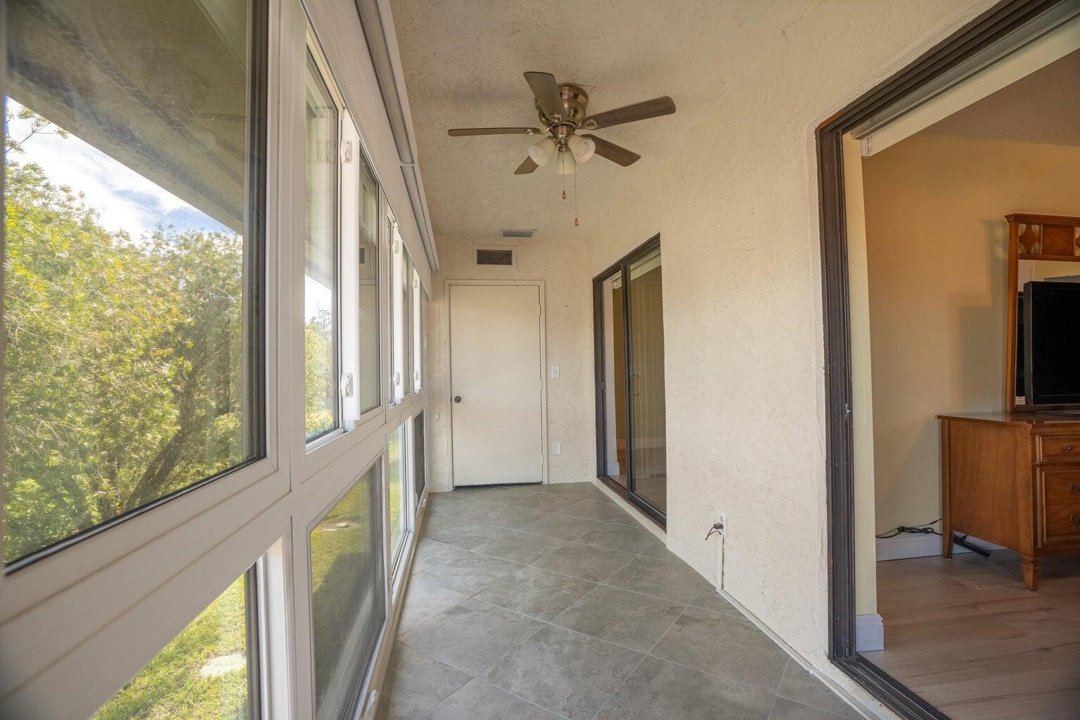 450 SW South River Drive 207