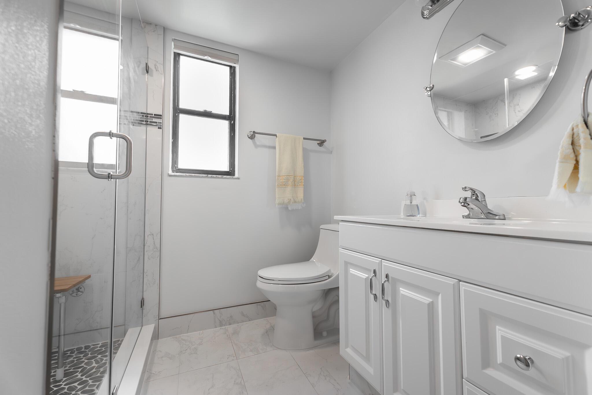 331 SW South River Drive 107