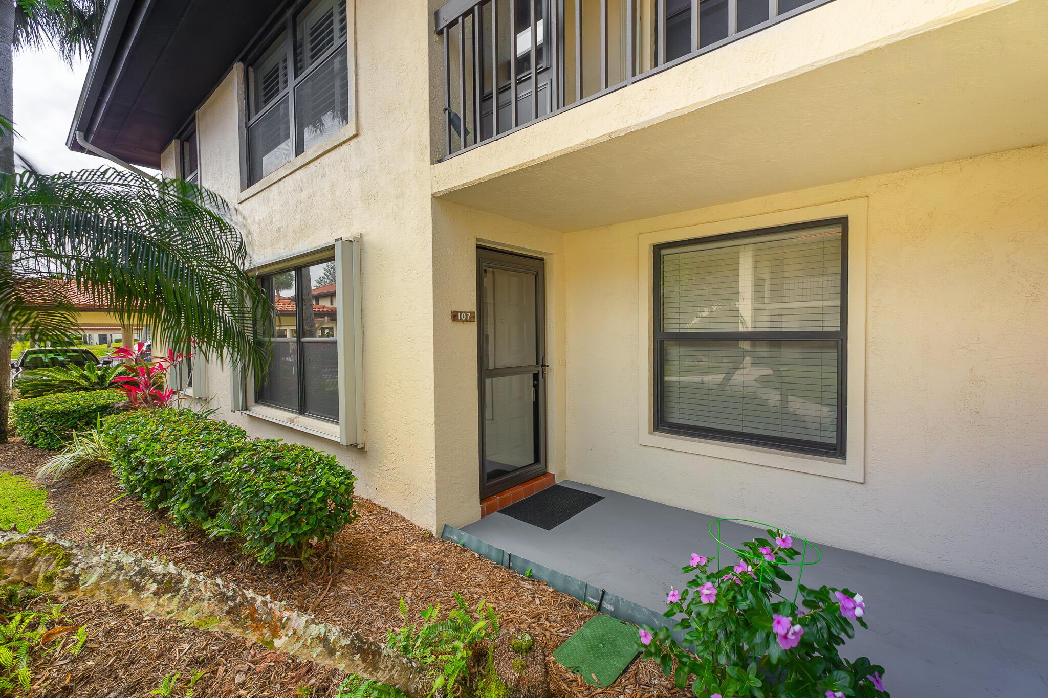 331 SW South River Drive 107