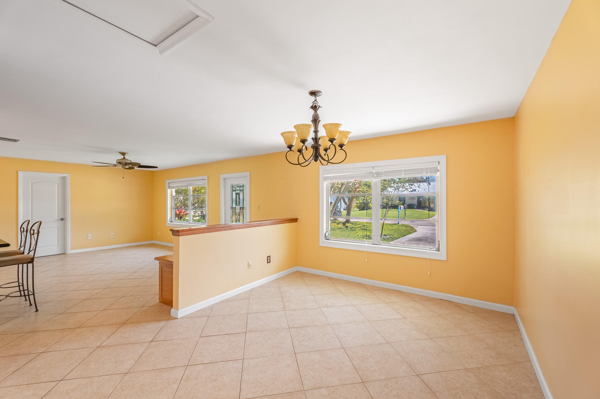 1079 NE Crescent Street