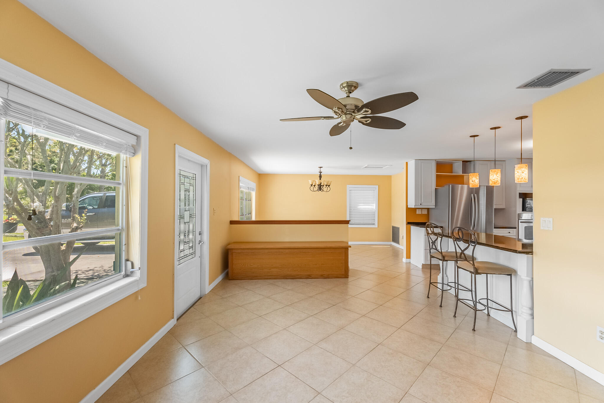 1079 NE Crescent Street