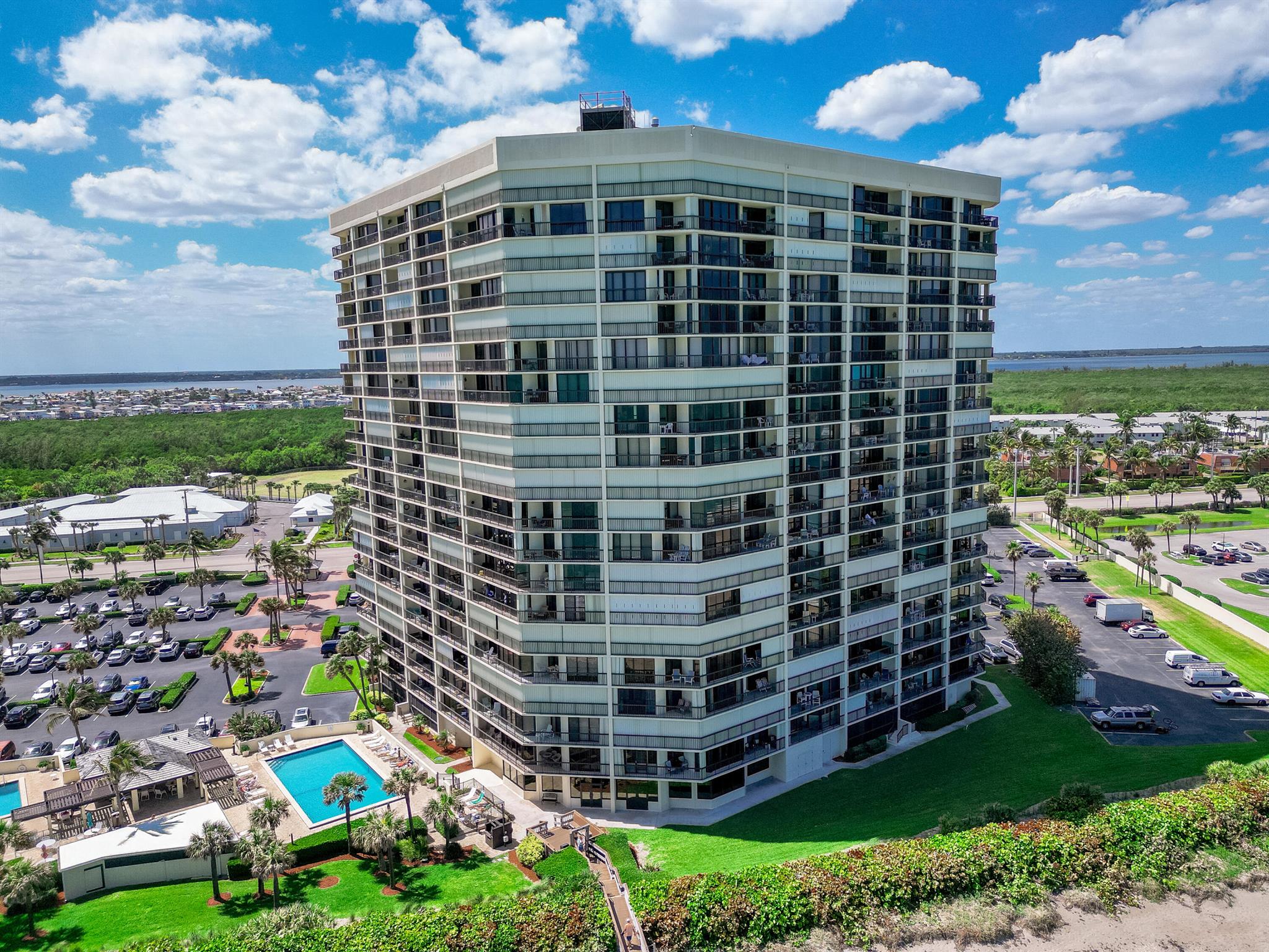9500 S Ocean Drive 1208