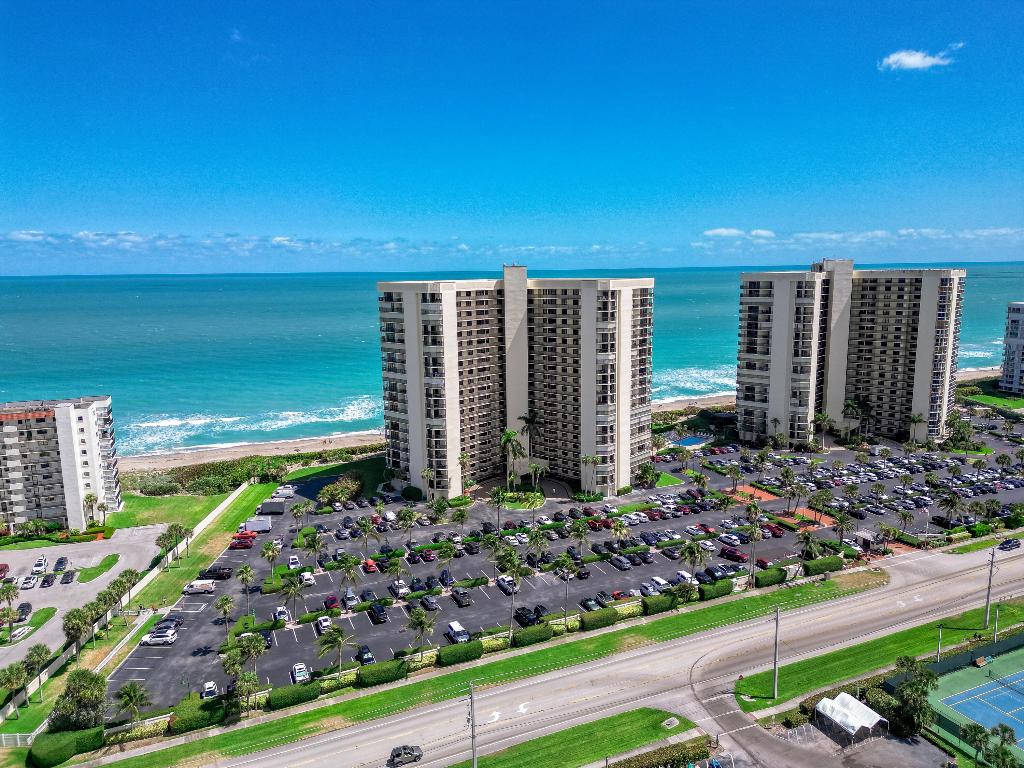 9500 S Ocean Drive 1208
