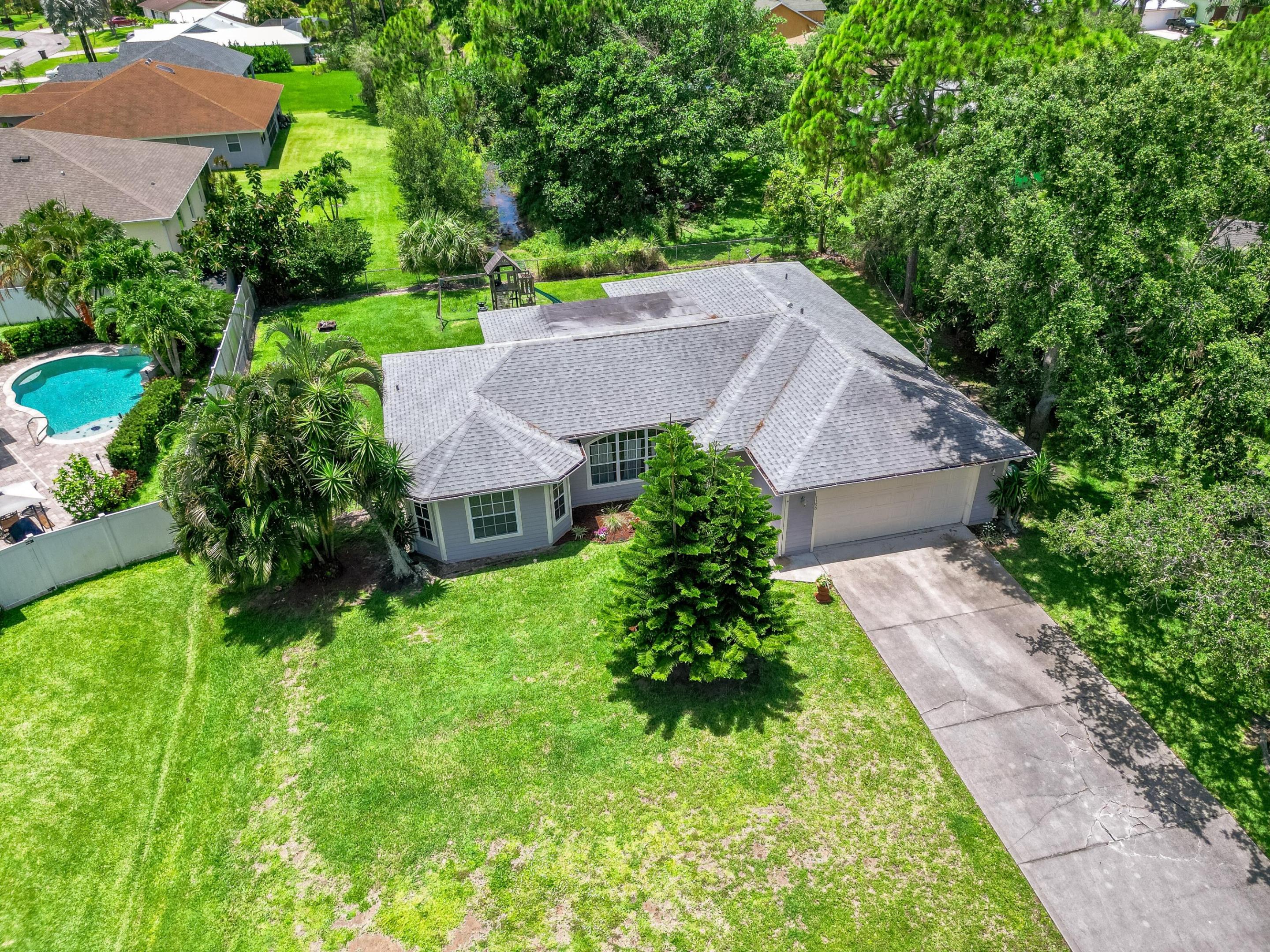 1150 SW Alesio Lane