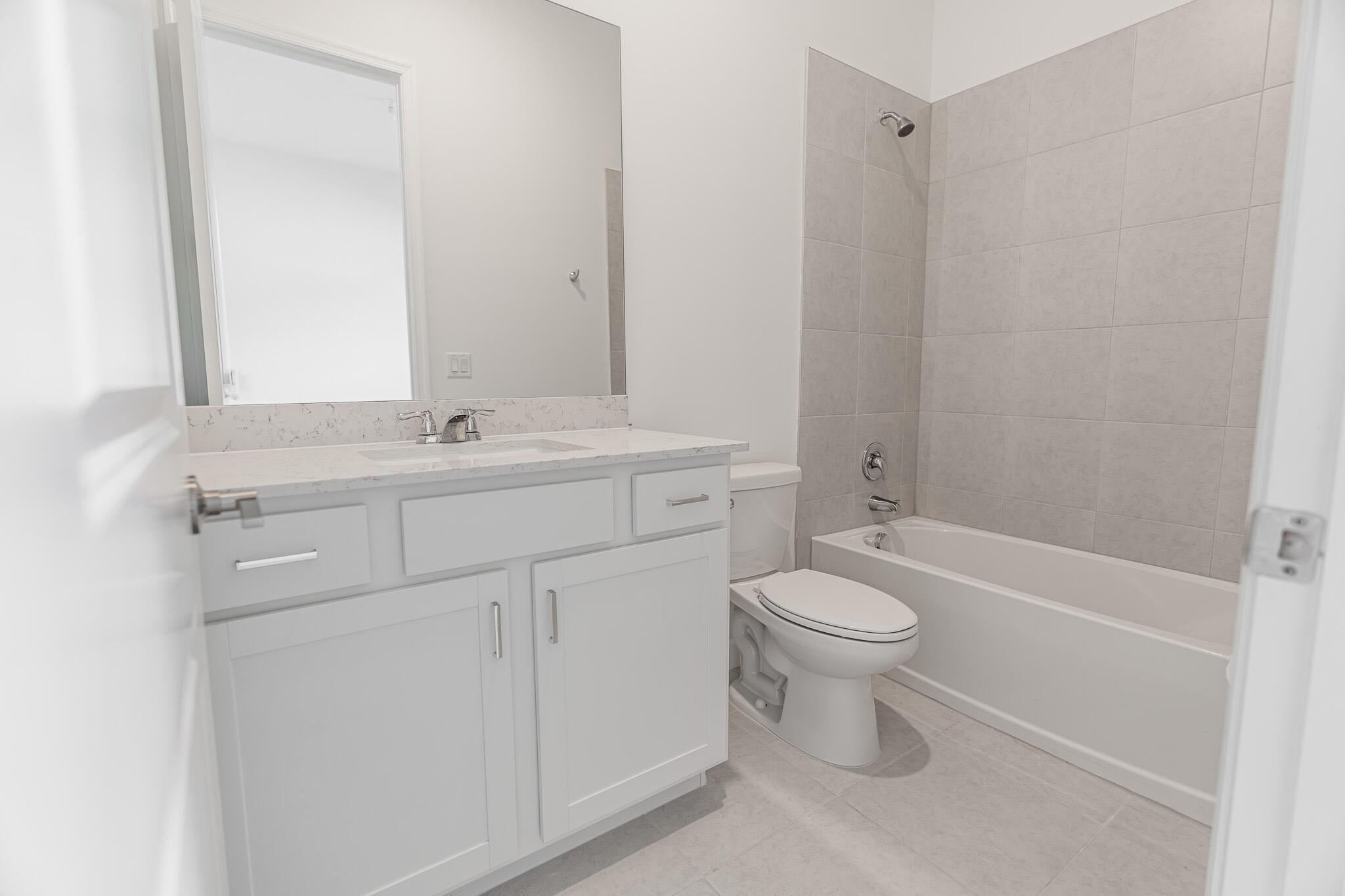 13885 SE Riversway Street