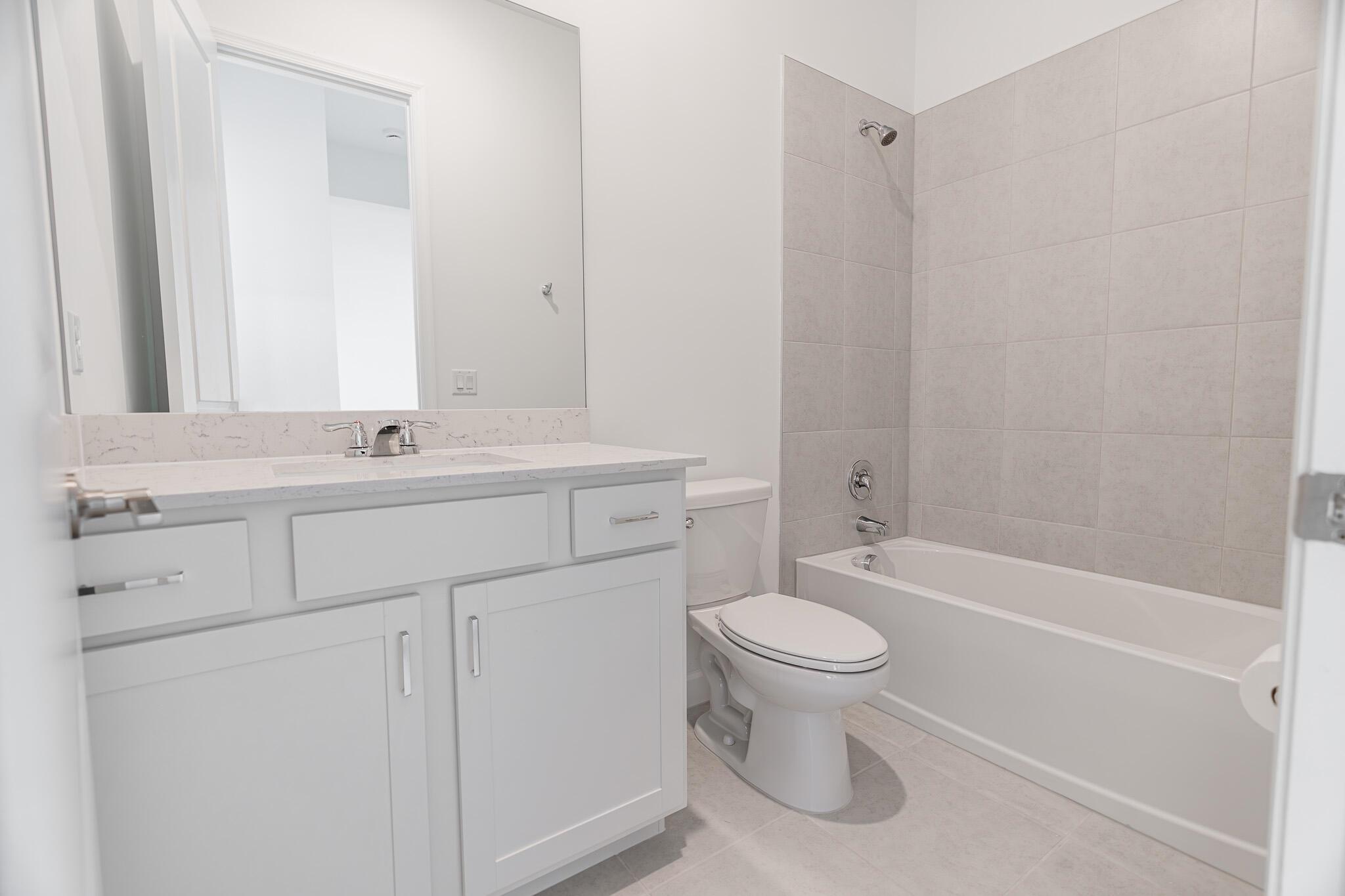 13885 SE Riversway Street