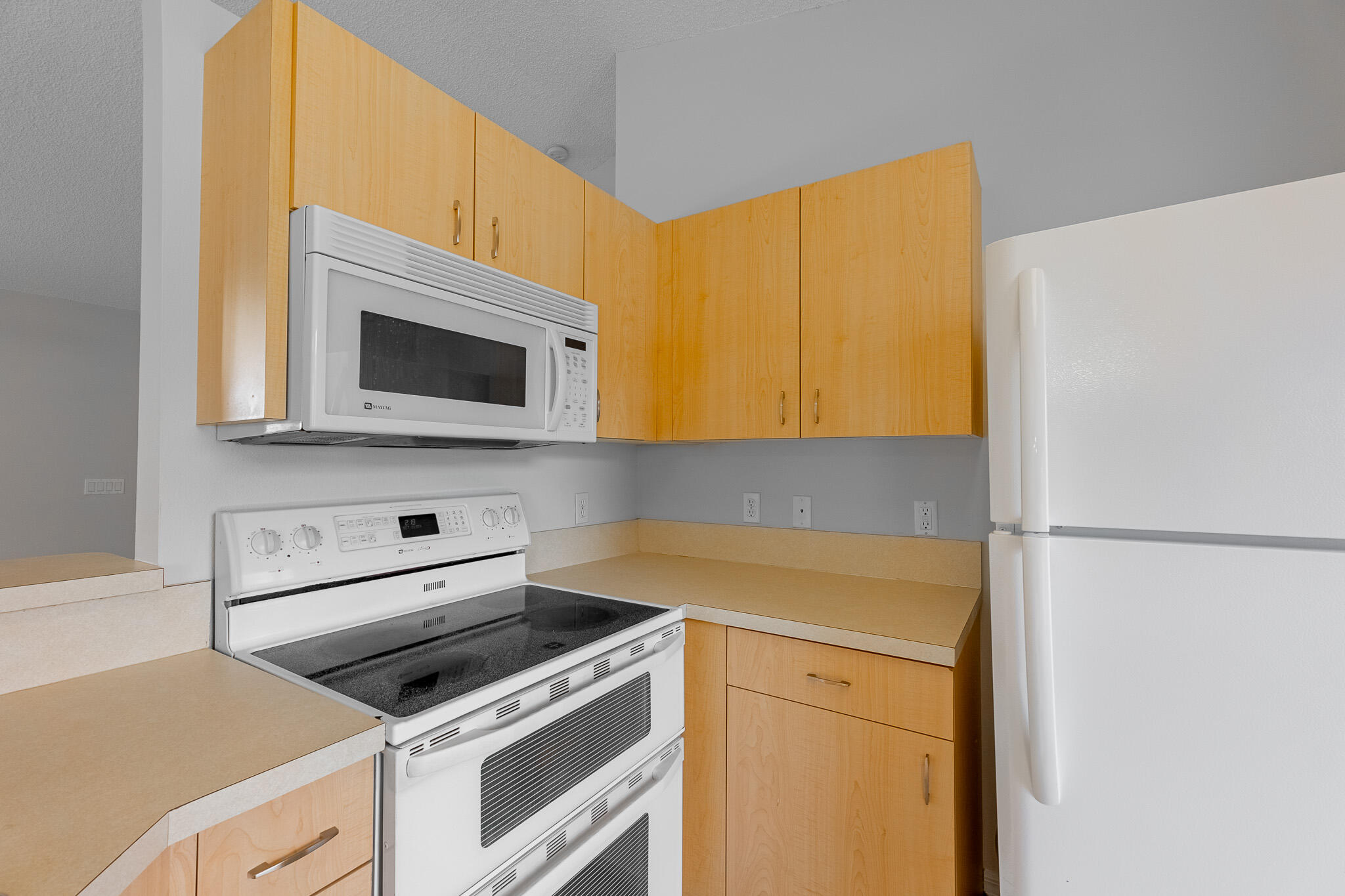 545 SW Buswell Avenue