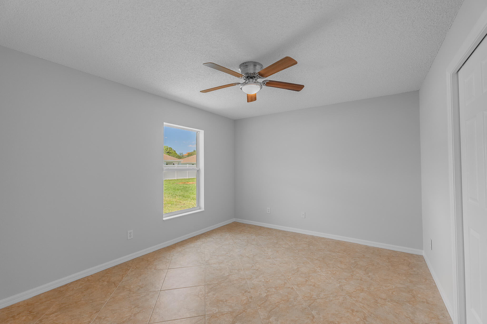 545 SW Buswell Avenue