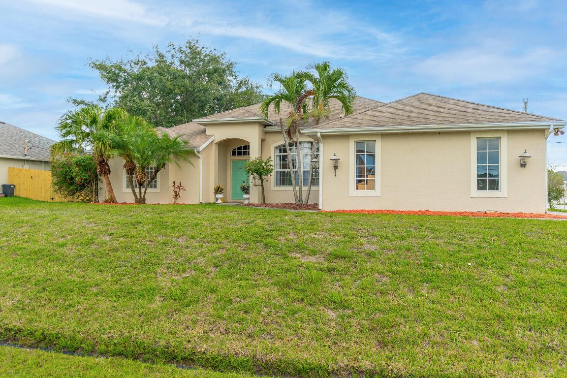 1501 SW Kamchatka Avenue