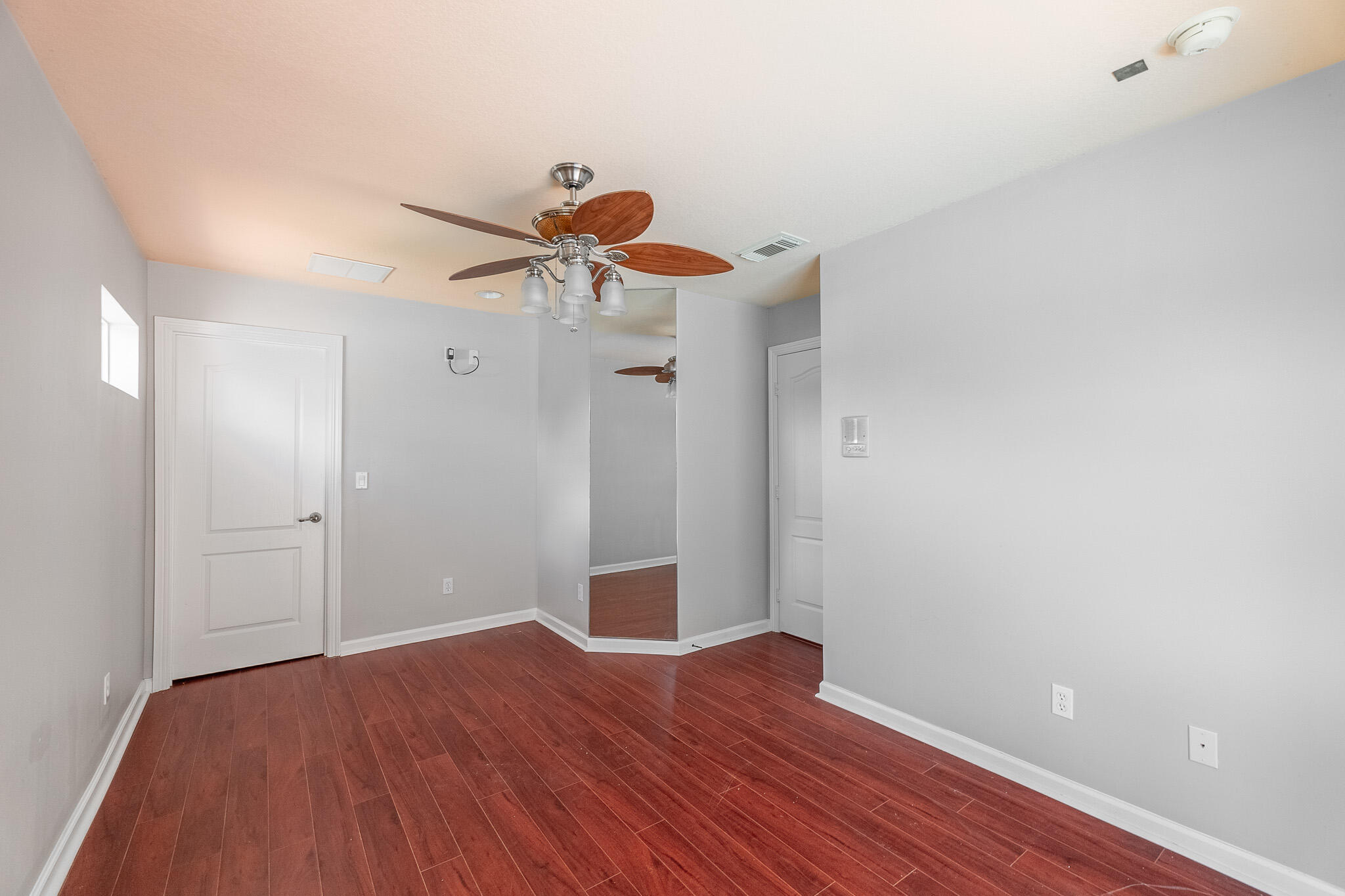 1501 SW Kamchatka Avenue