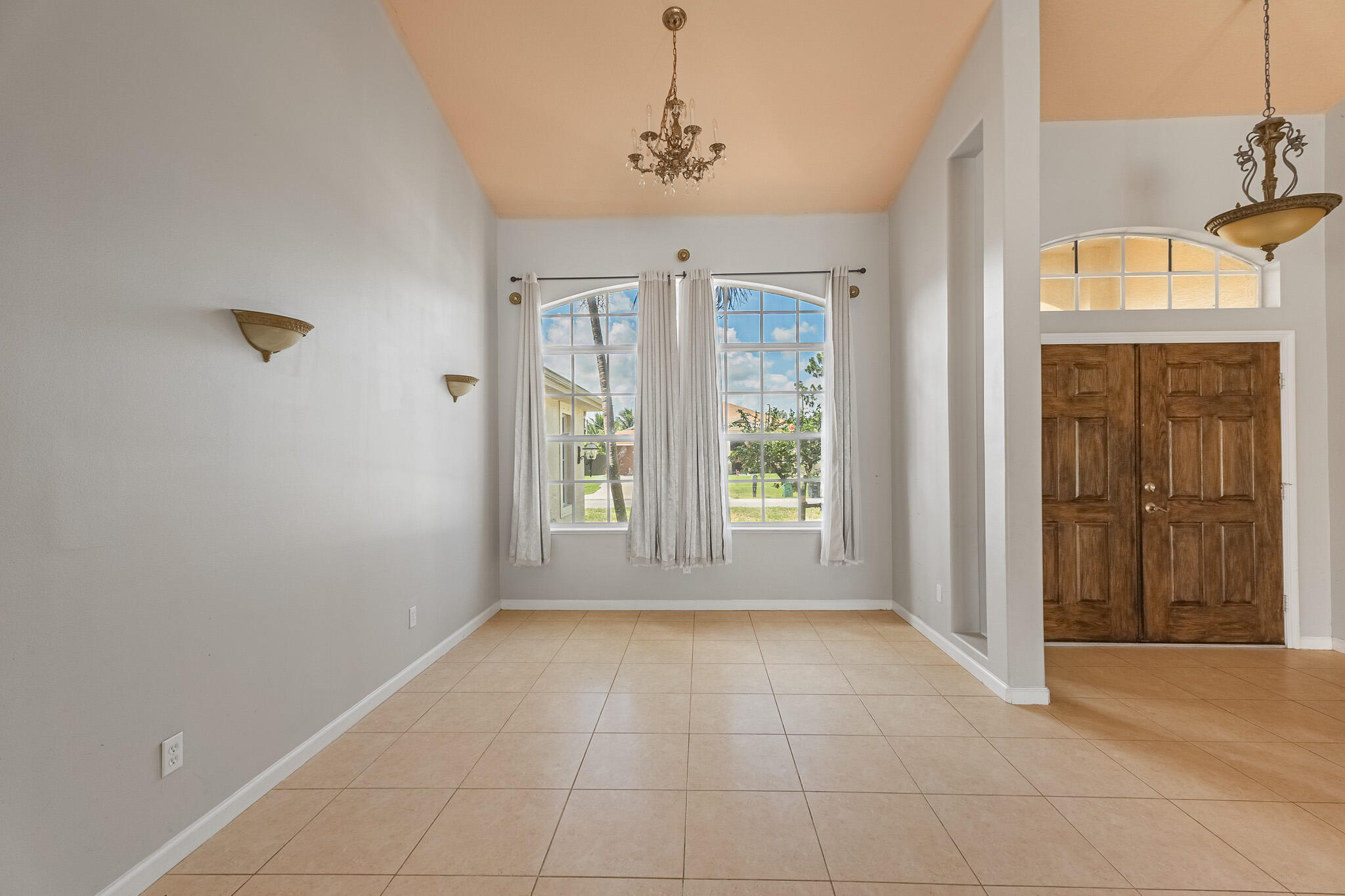 1501 SW Kamchatka Avenue