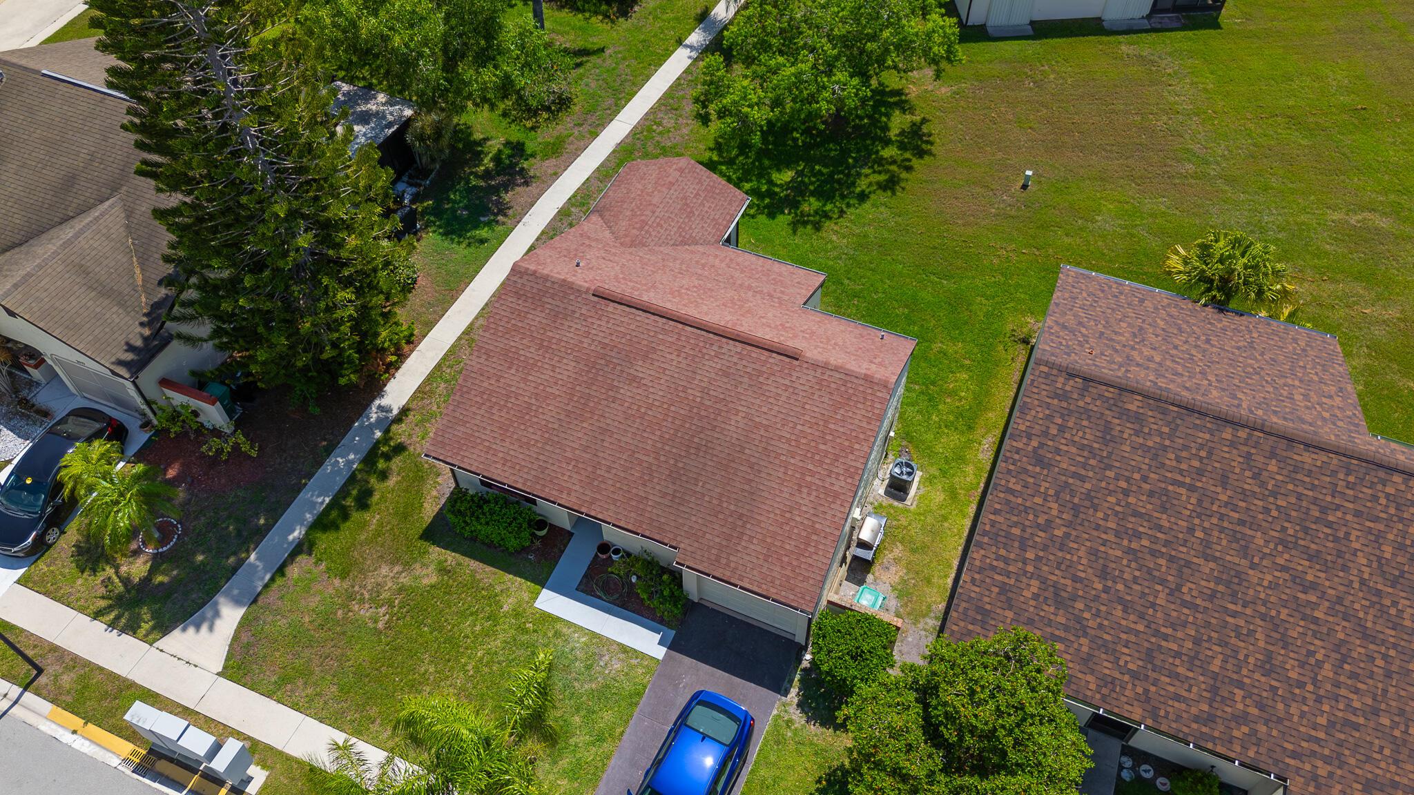 2229 SE Brekenridge Circle