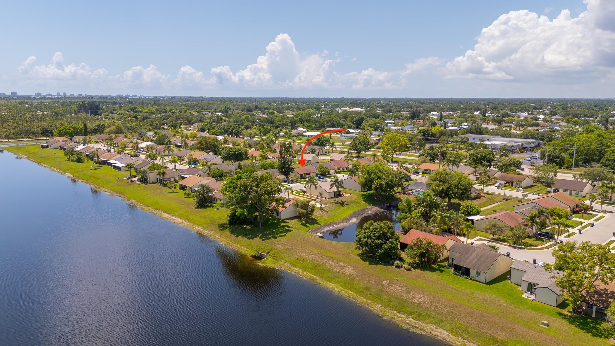 2229 SE Brekenridge Circle