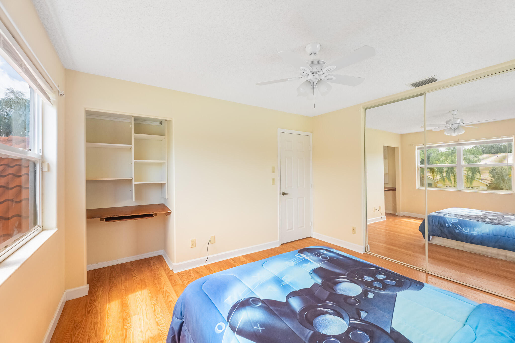 2322 SW Olympic Club Terrace