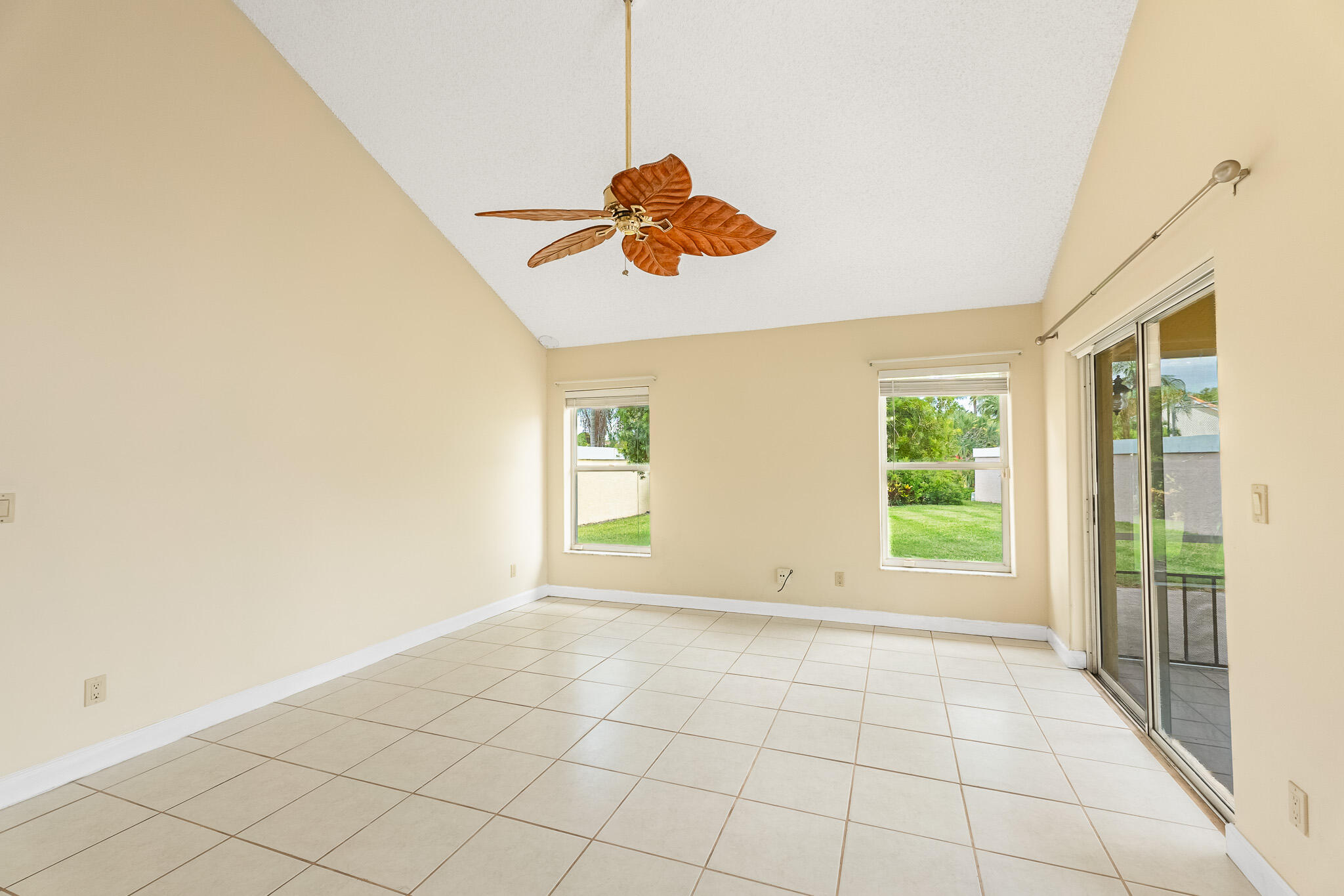 2322 SW Olympic Club Terrace