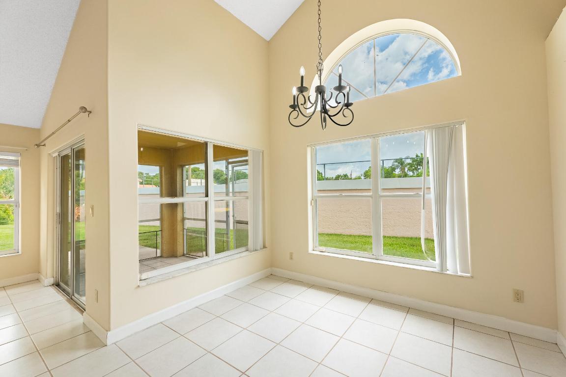 2322 SW Olympic Club Terrace