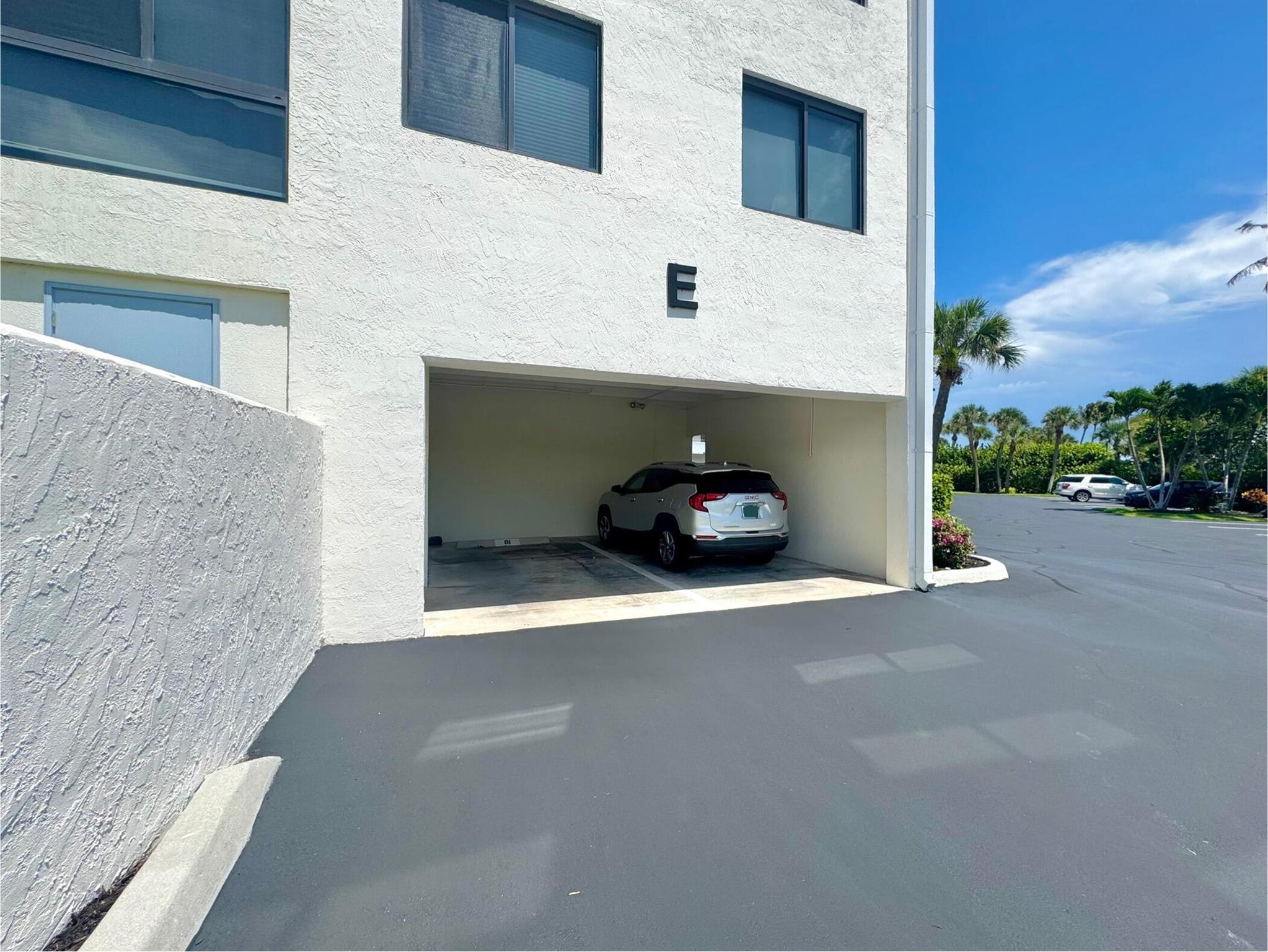 2375 NE Ocean Boulevard E202