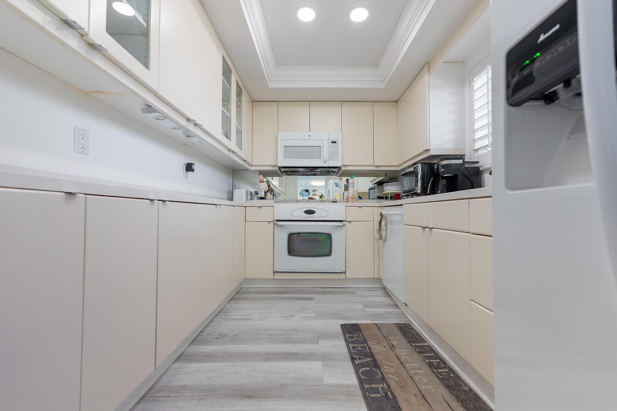 2375 NE Ocean Boulevard E202