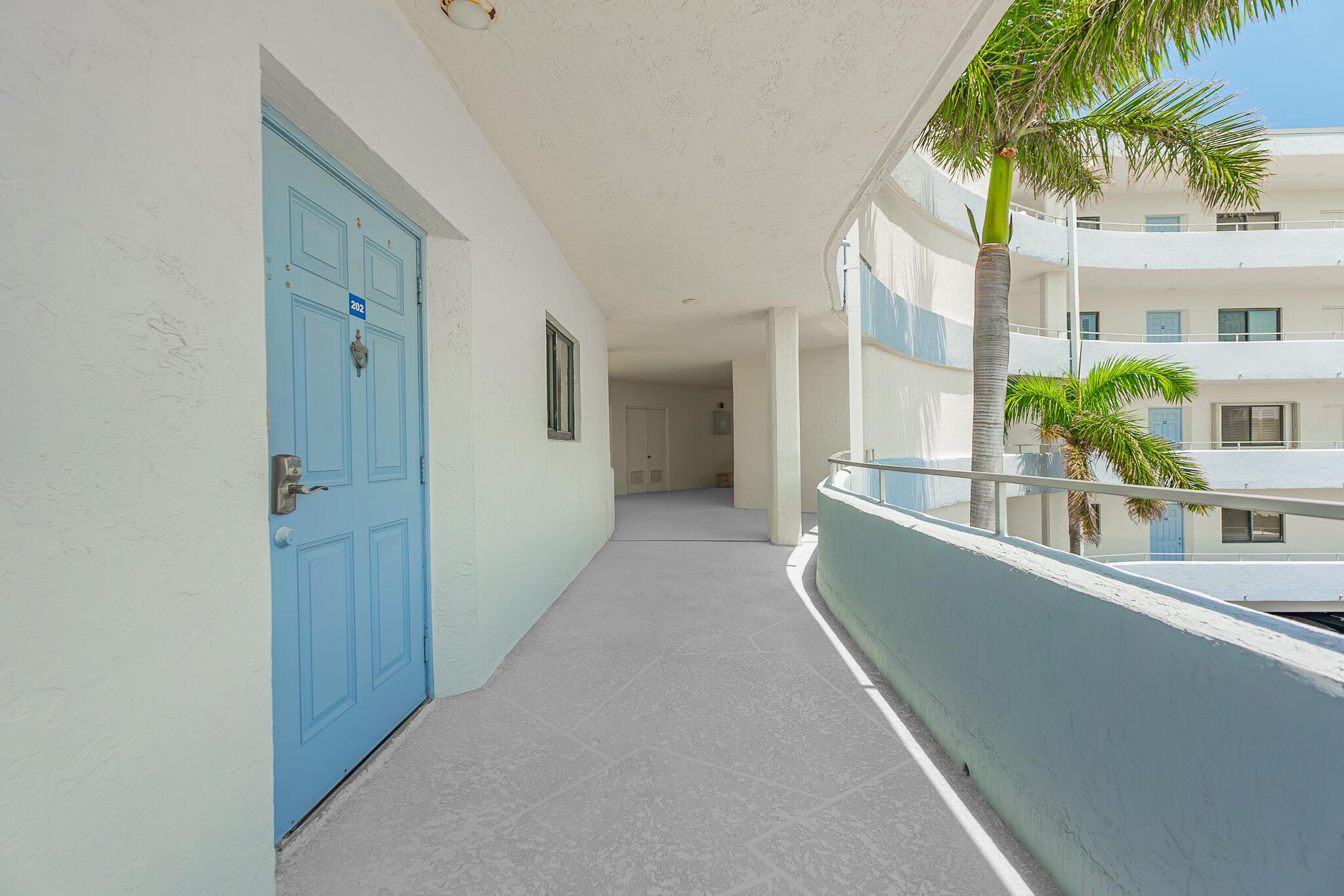 2375 NE Ocean Boulevard E202