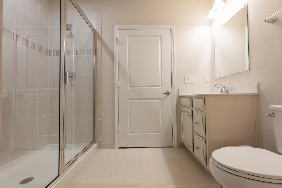 3639 Sapphire Hollow Way