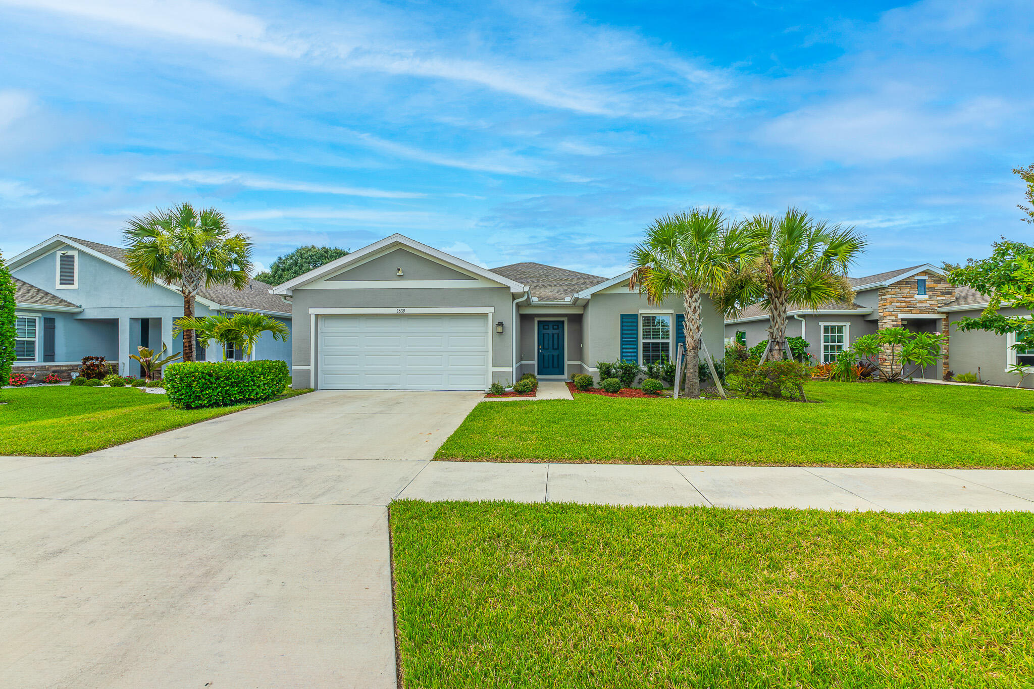 3639 Sapphire Hollow Way