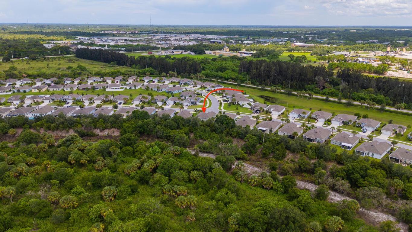 3639 Sapphire Hollow Way