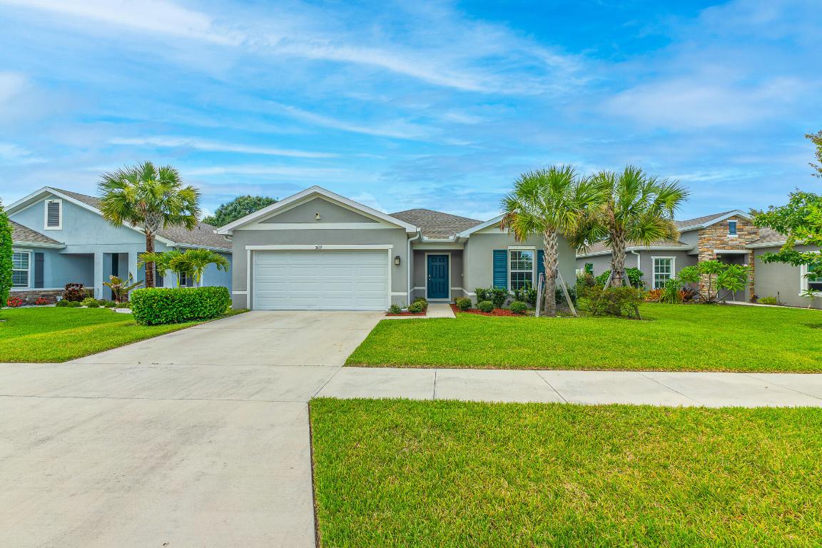 3639 Sapphire Hollow Way