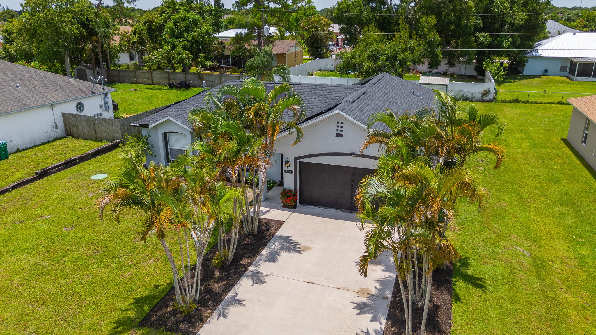 556 SW Buswell Avenue