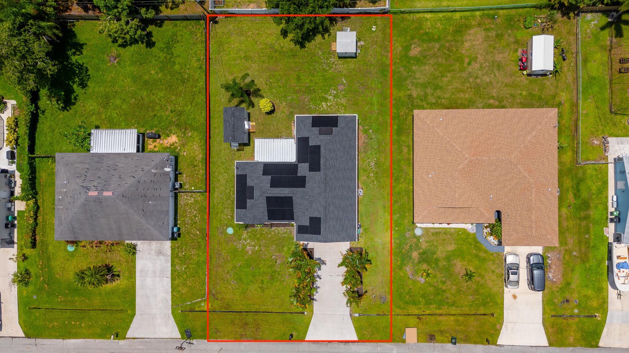 556 SW Buswell Avenue