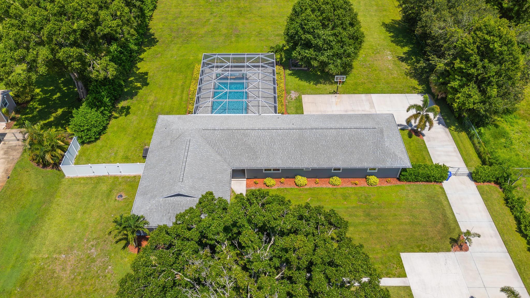 736 34th Terrace