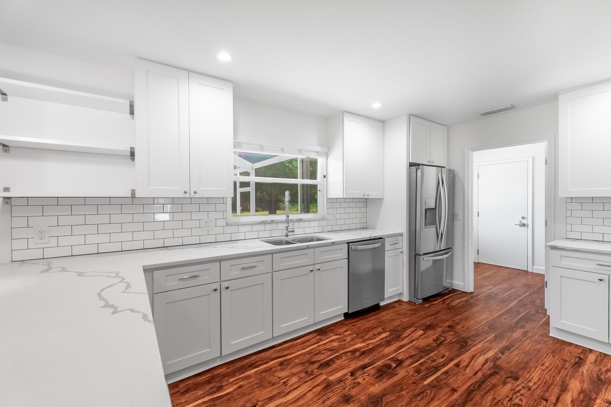 736 34th Terrace