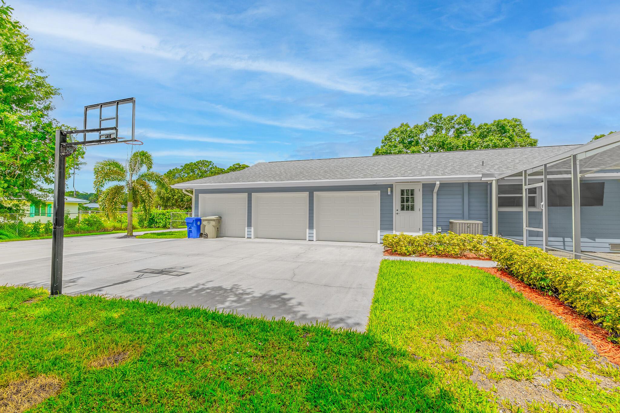 736 34th Terrace