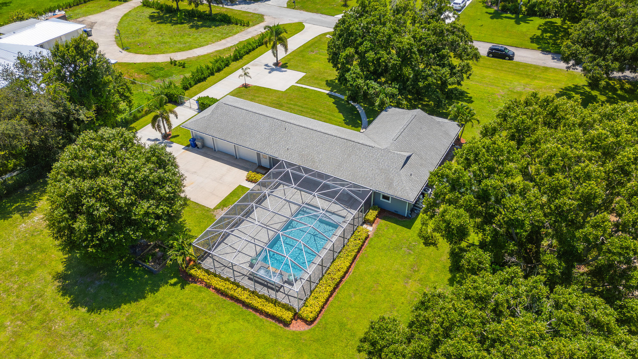 736 34th Terrace