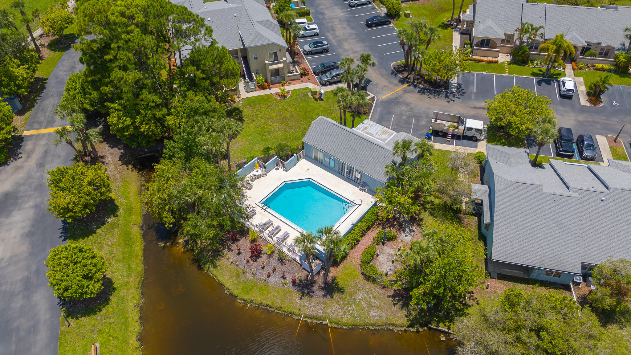 1629 SE Green Acres Circle 202