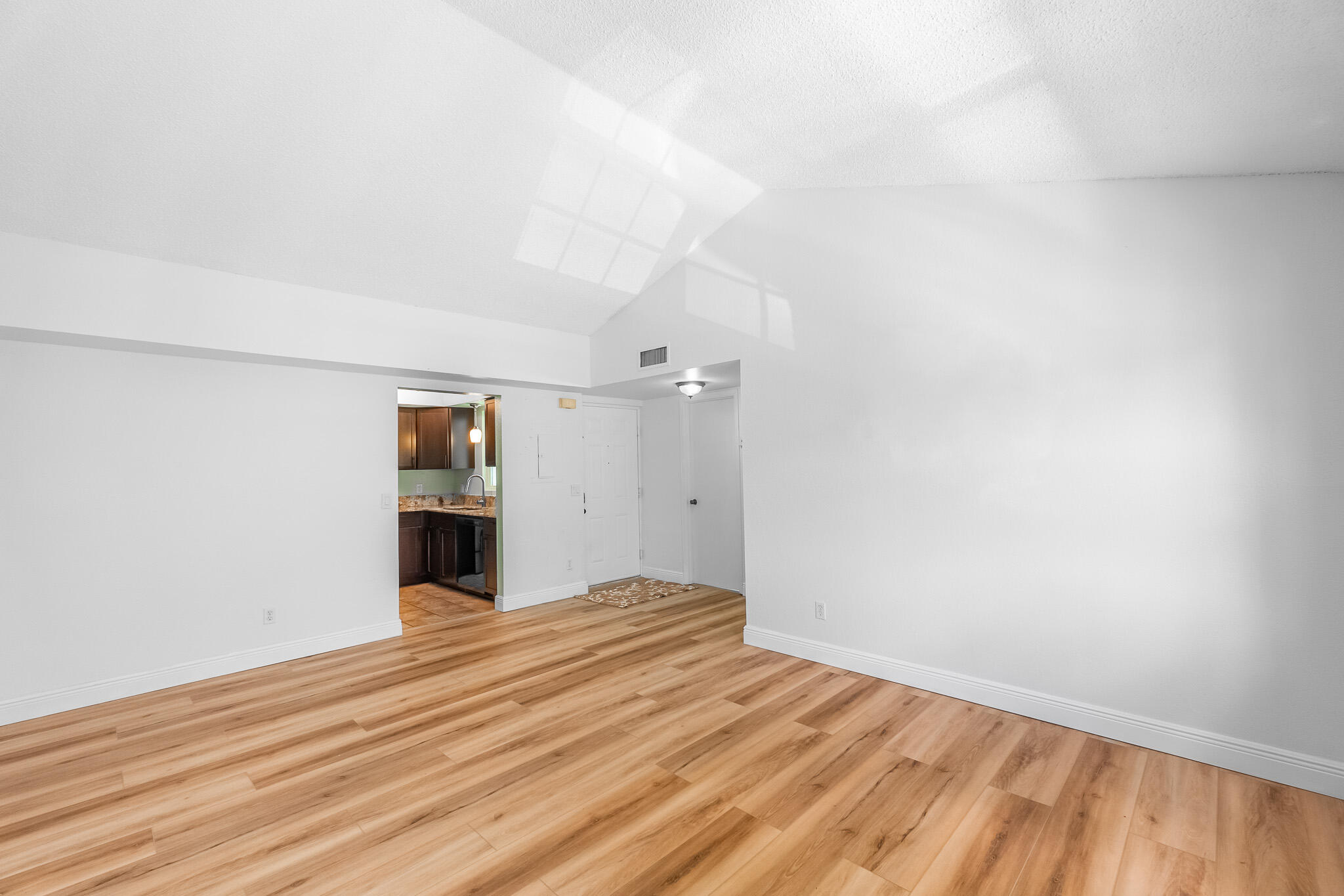 1629 SE Green Acres Circle 202