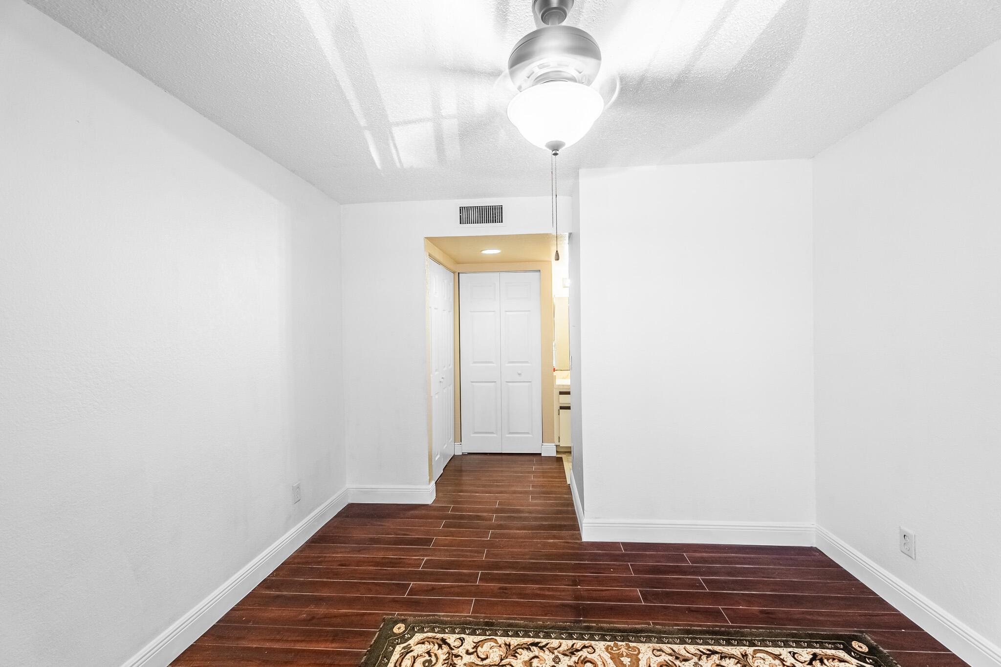 1629 SE Green Acres Circle 202