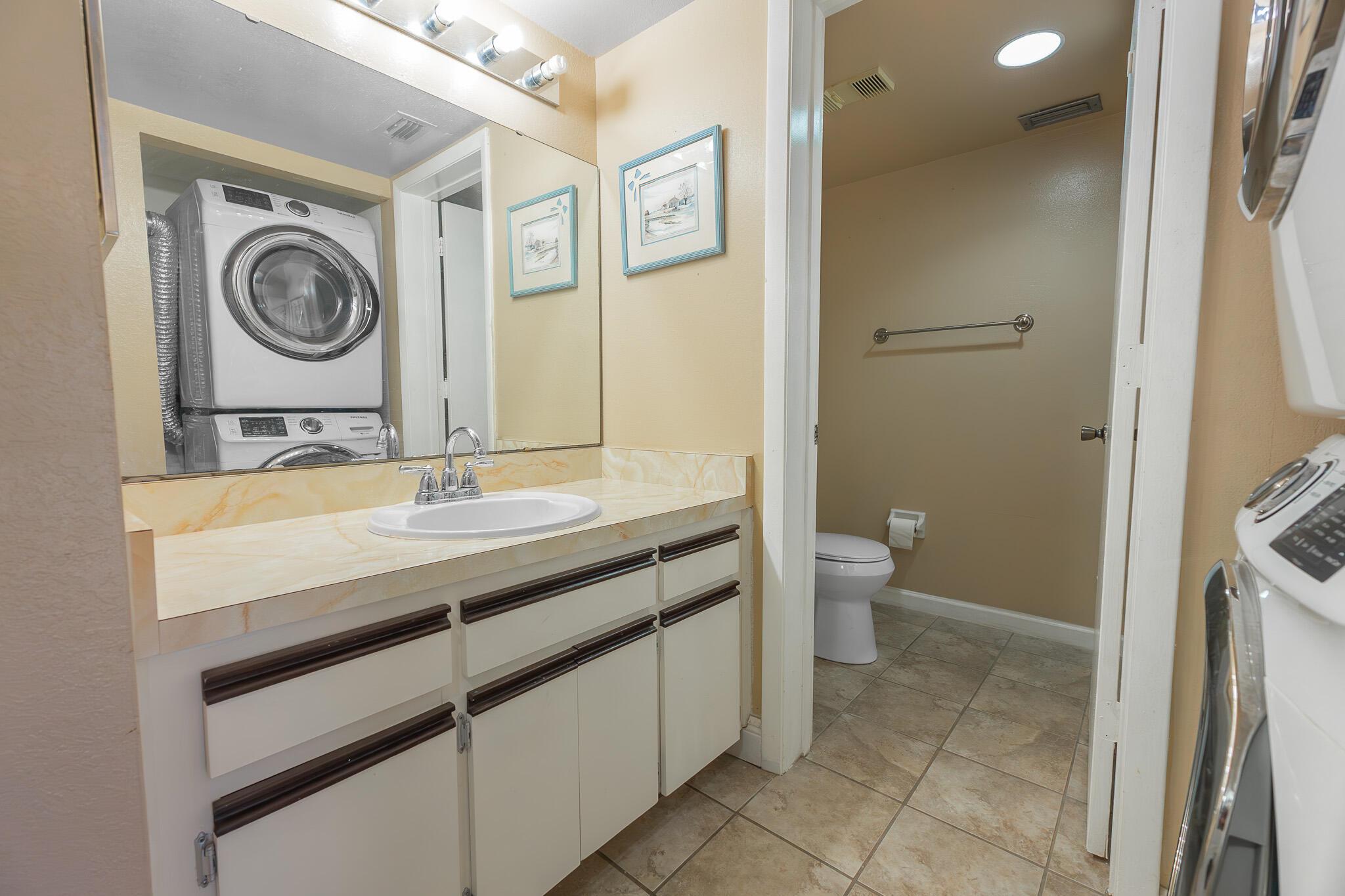 1629 SE Green Acres Circle 202