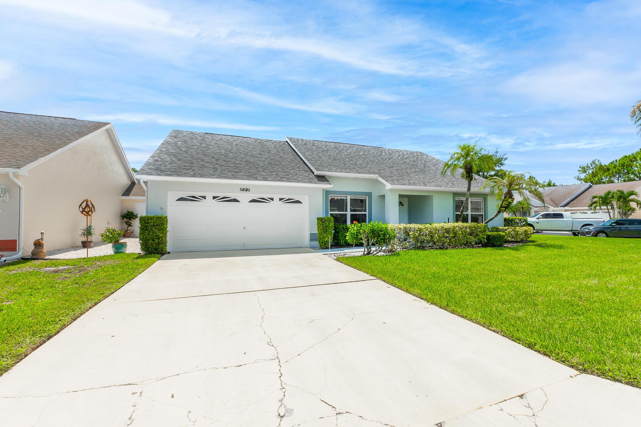 460 NW Casanova Circle