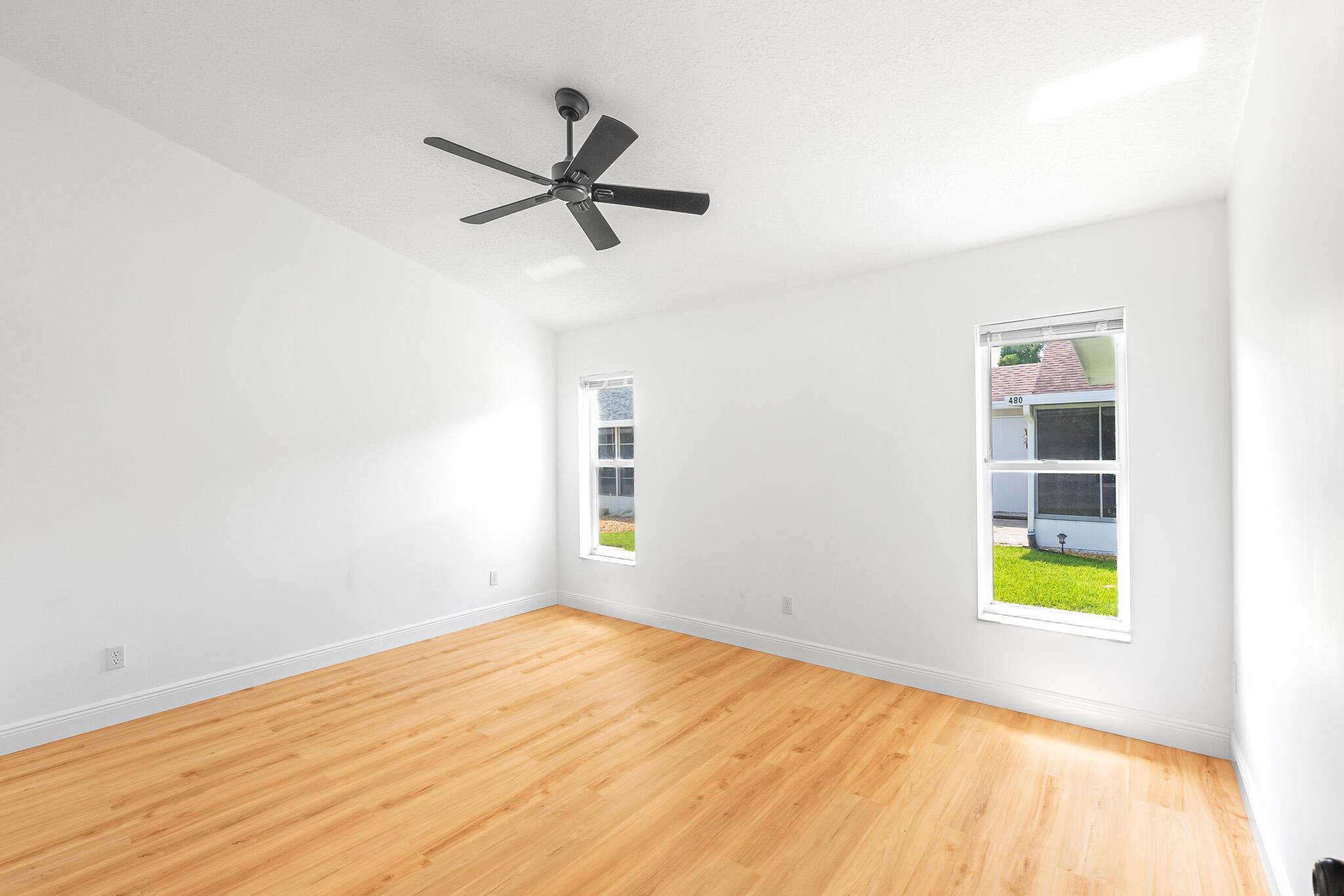 460 NW Casanova Circle