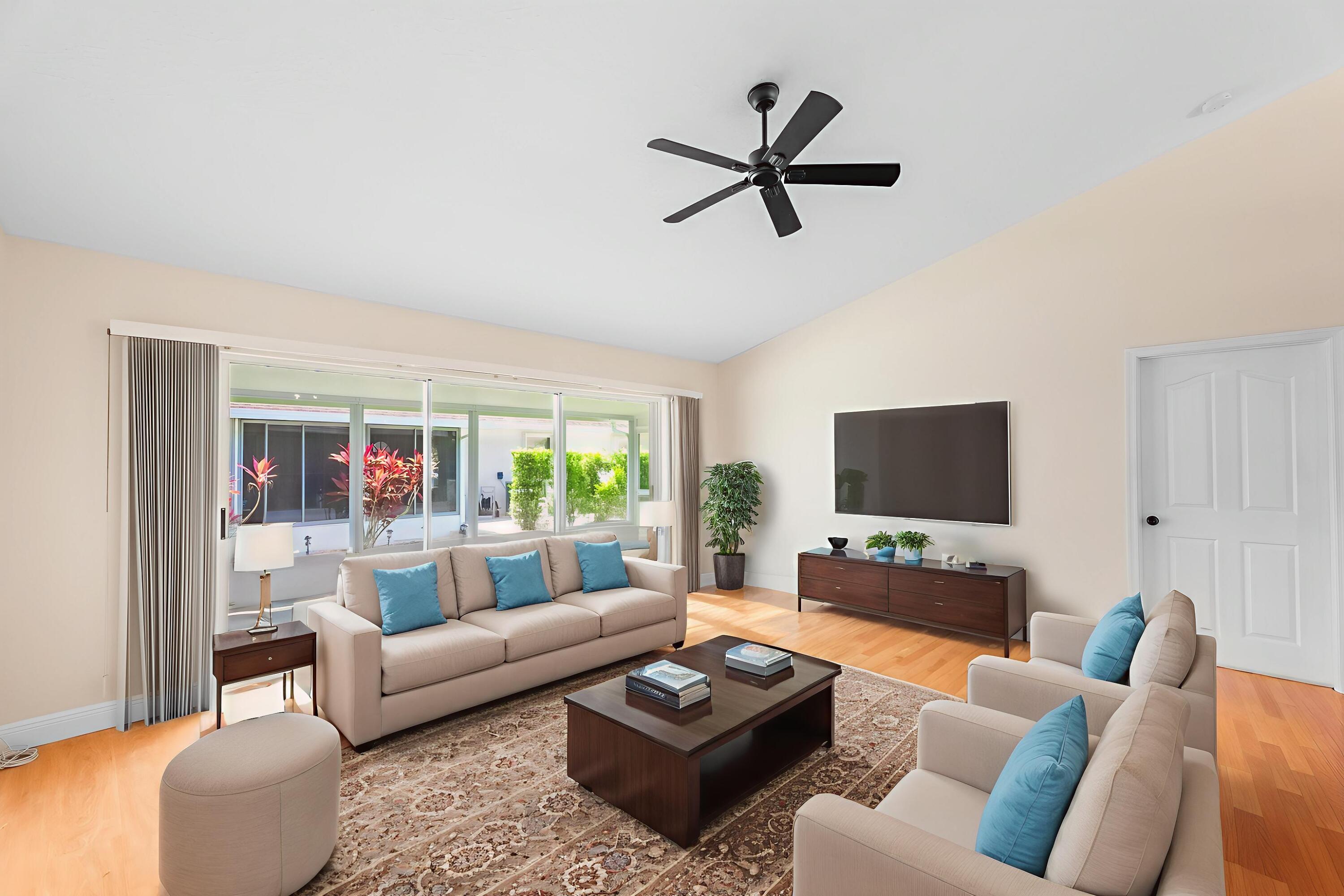 460 NW Casanova Circle