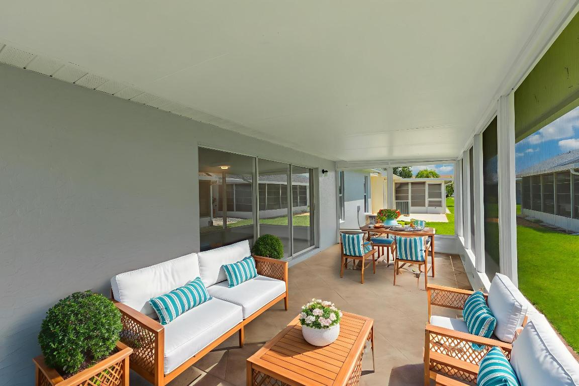 460 NW Casanova Circle