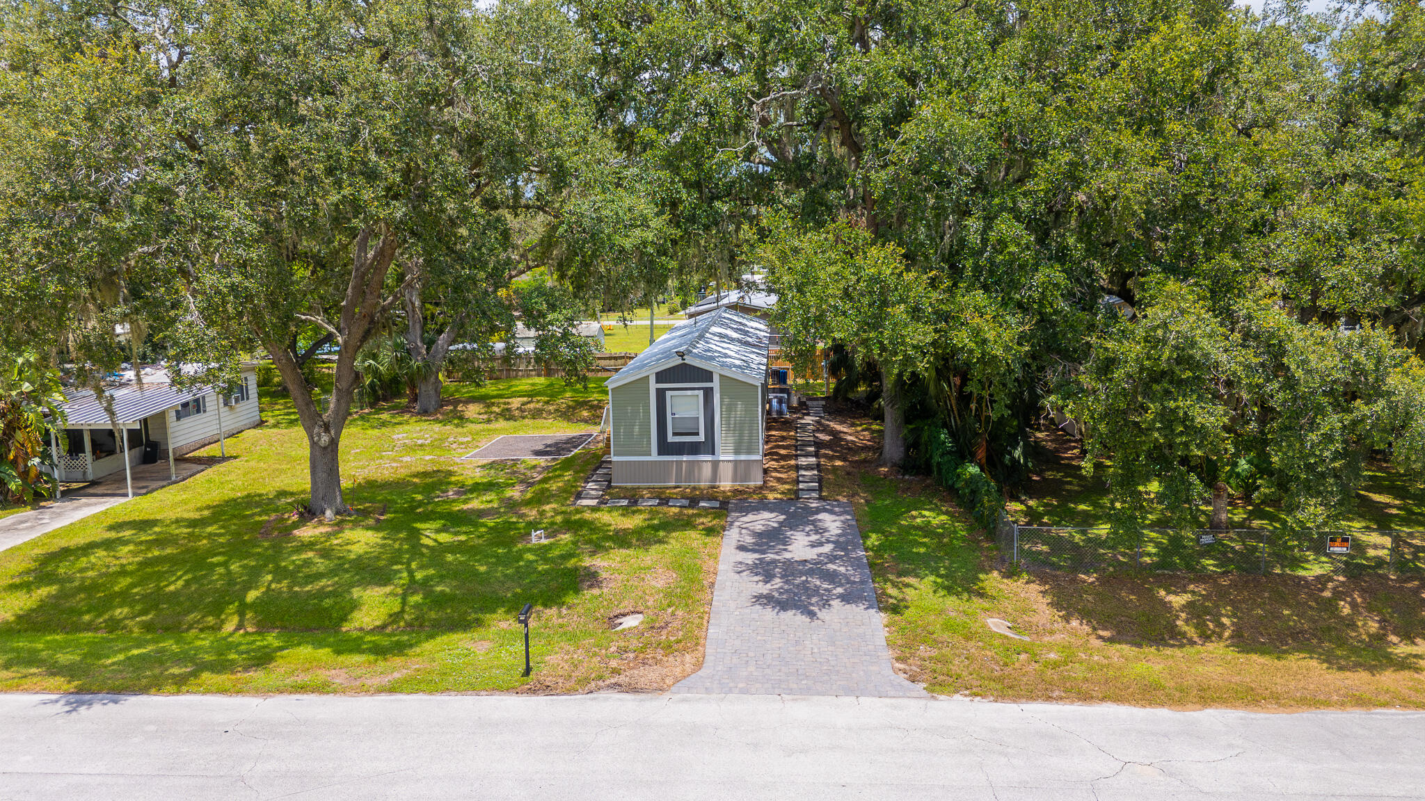 536 Palomar Street