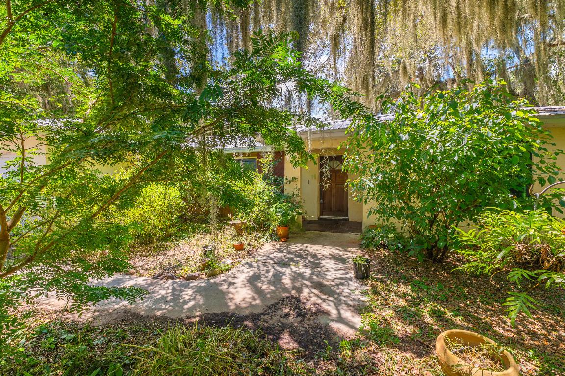 4123 N Old Dixie Highway