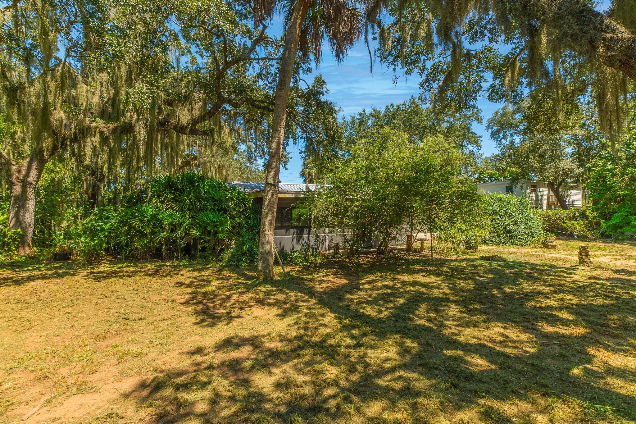 4123 N Old Dixie Highway