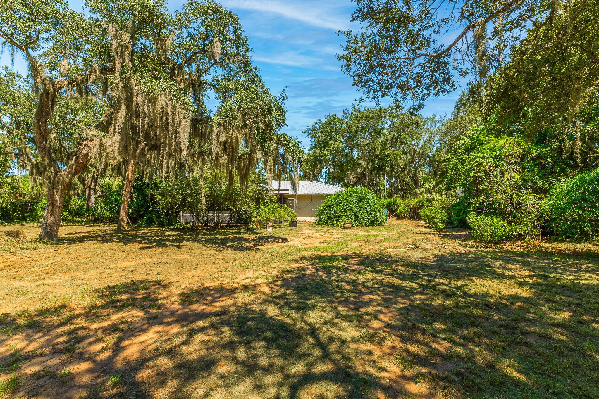 4123 N Old Dixie Highway