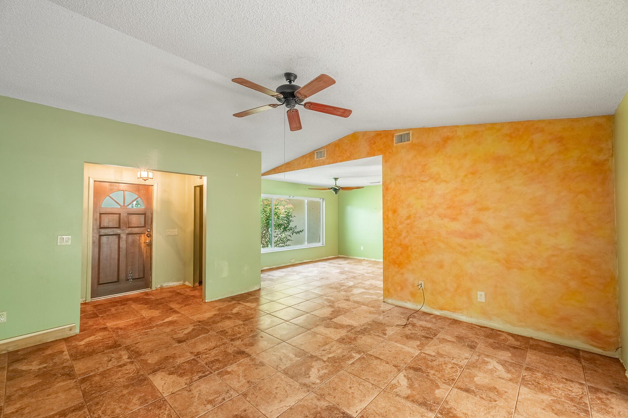 4123 N Old Dixie Highway