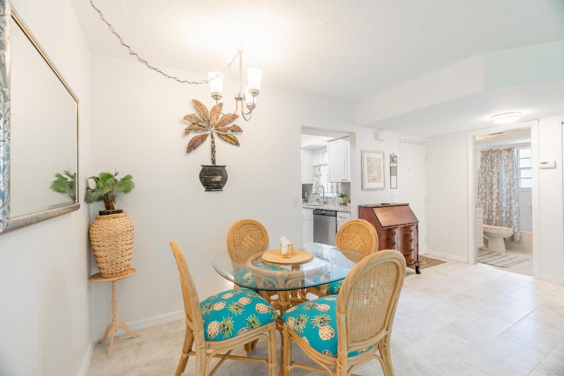 1612 SE Green Acres Circle 103