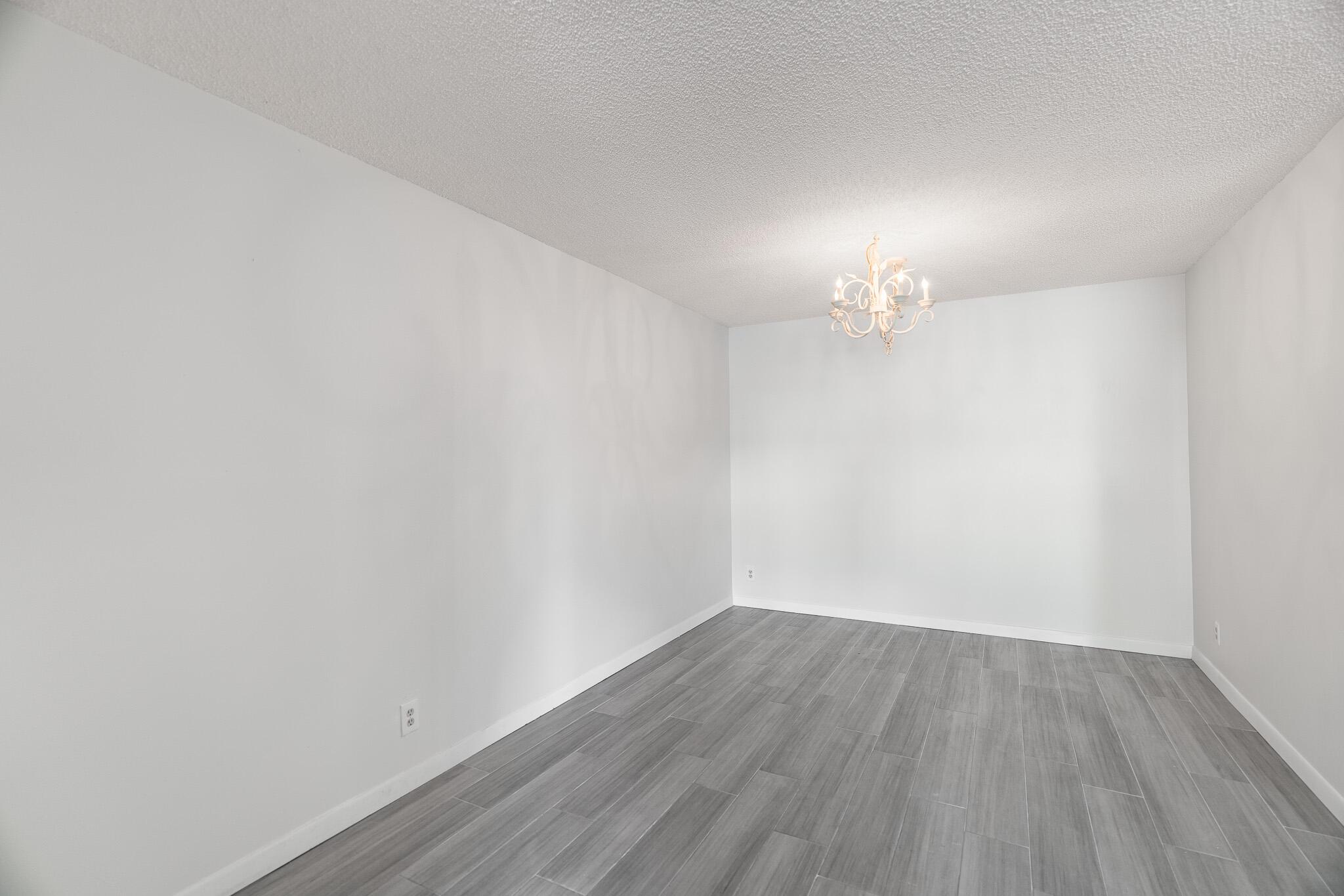 2025 SW Silver Pine Way 120-D1