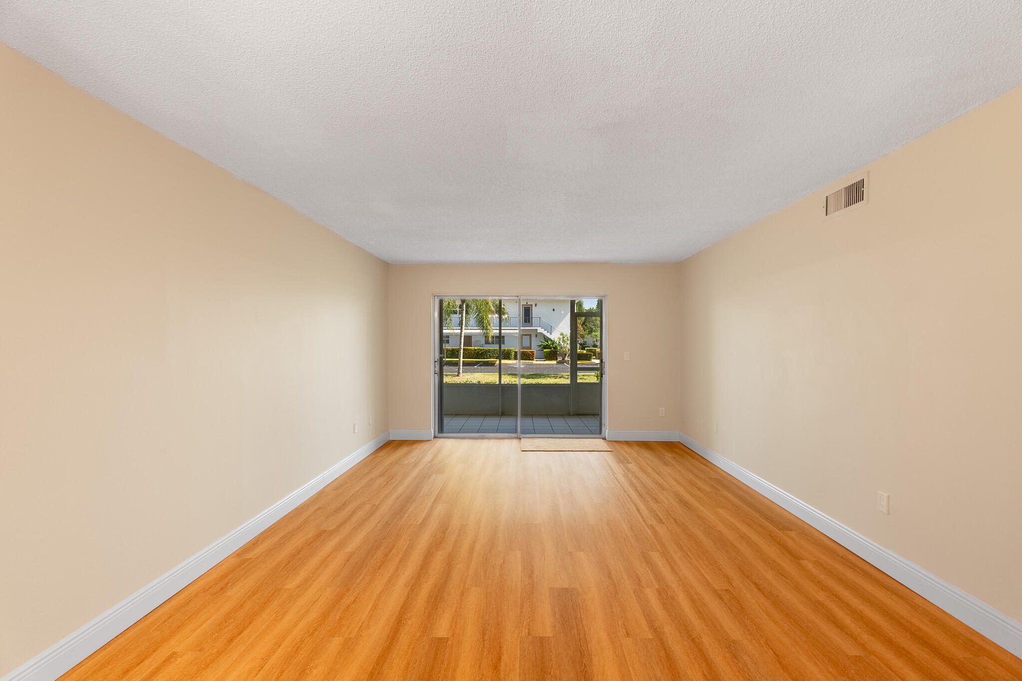 2950 SE Ocean Boulevard 7-2